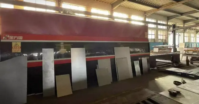 Laser cutting